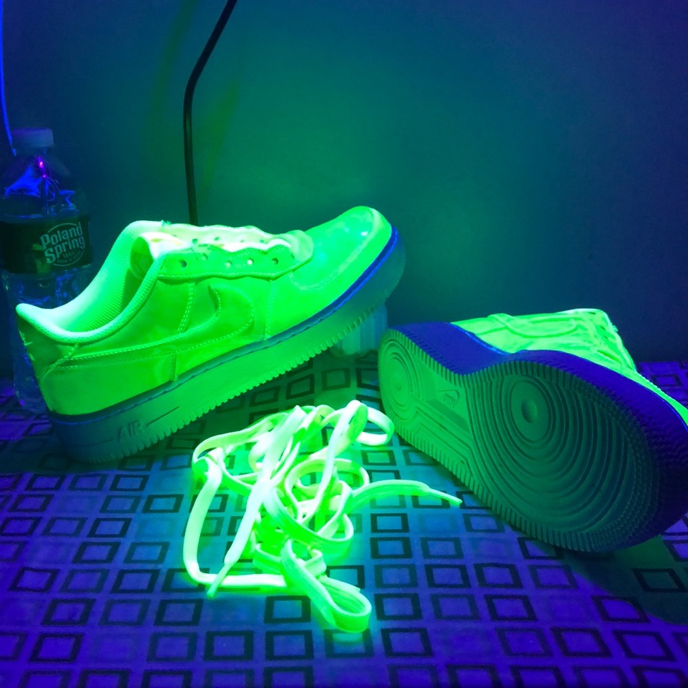 Nike Air Force 1 07 Lv8 Uv